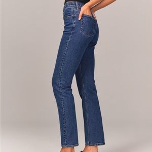 Abercrombie Curve Love Ultra High Rise Ankle Straight Jean